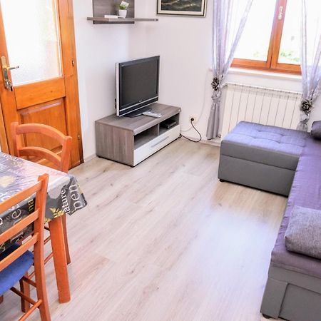 Apartment Stefica Crveni Vrh Exteriör bild